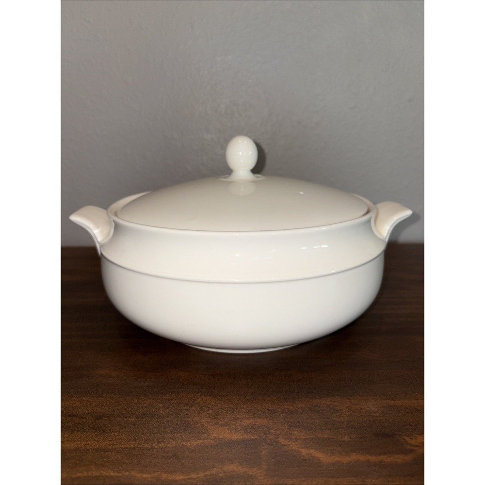 Royal Doulton Vegetable Dish - White